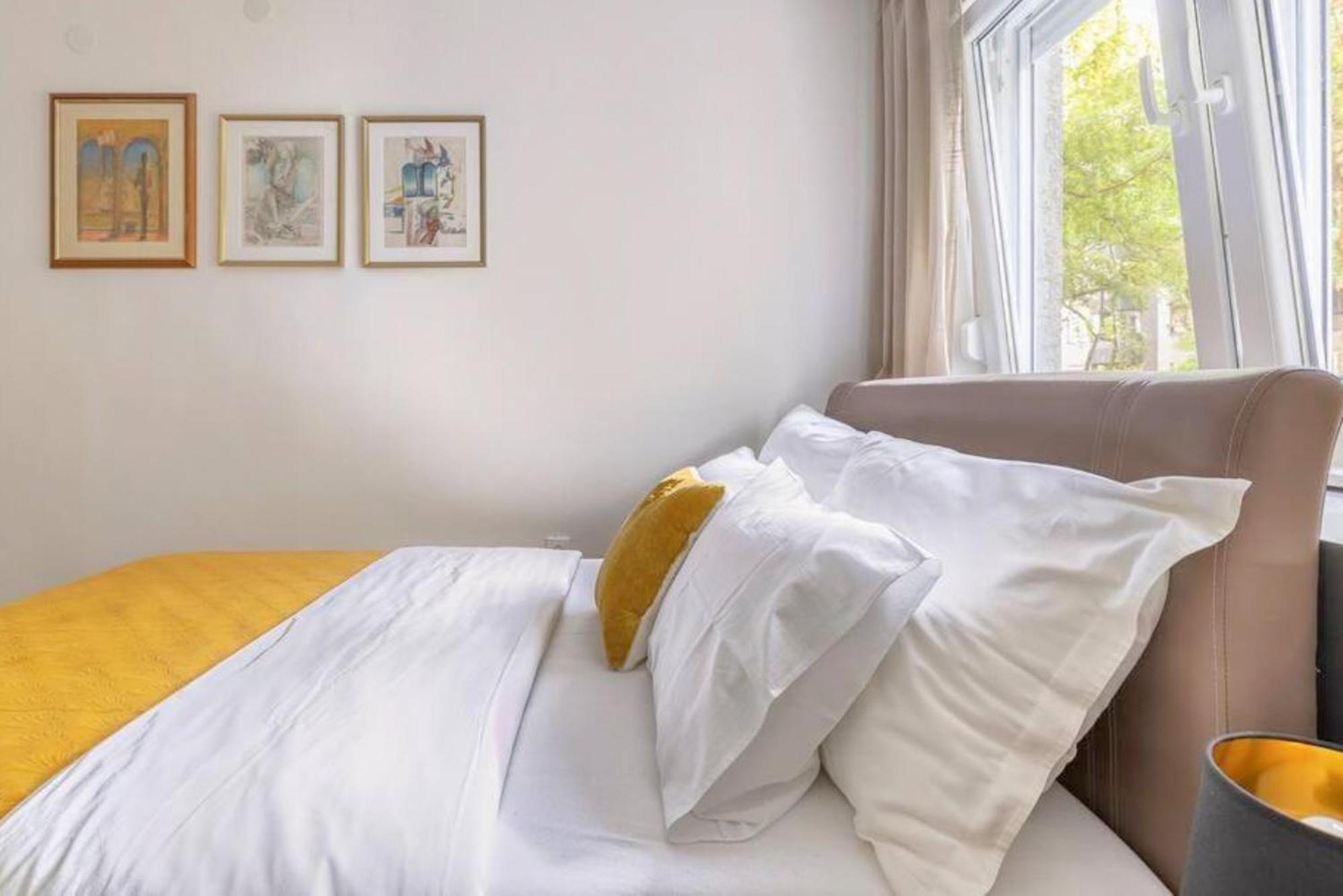 Apartman The Urban Cukor Suite Загреб Екстериор снимка